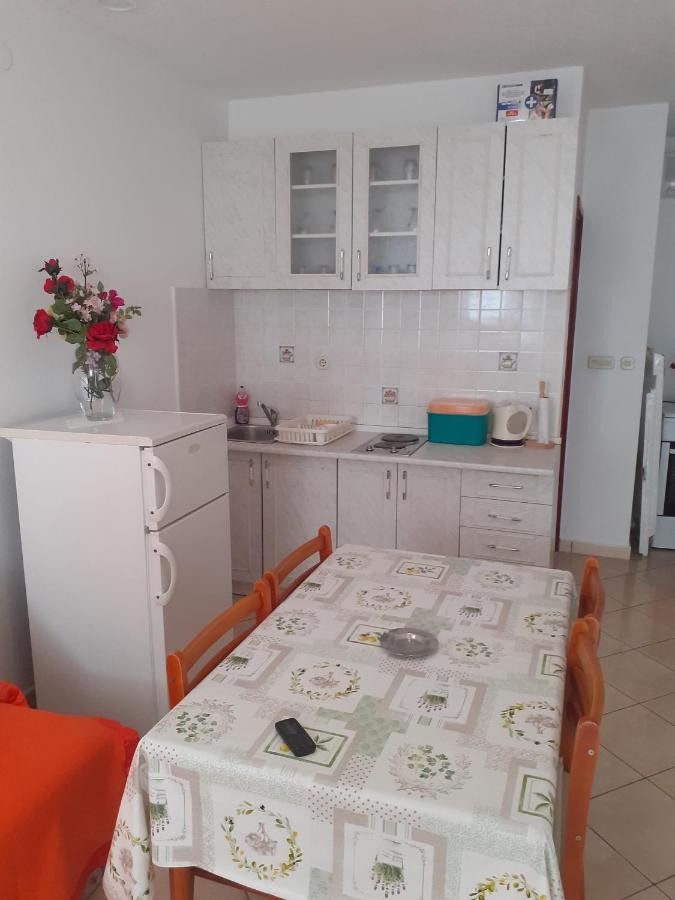 Apartments Slavica Bol Luaran gambar