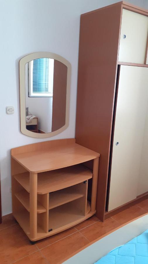 Apartments Slavica Bol Luaran gambar